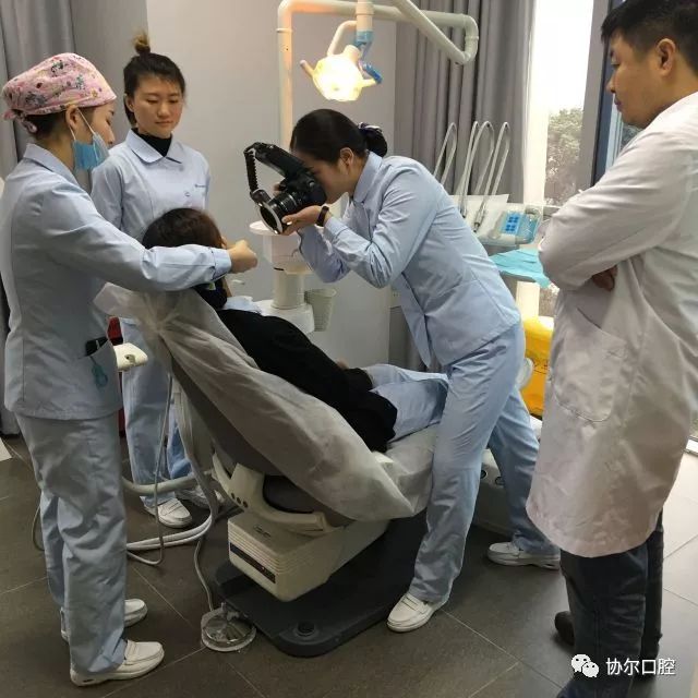 拍照，我们是认真的！